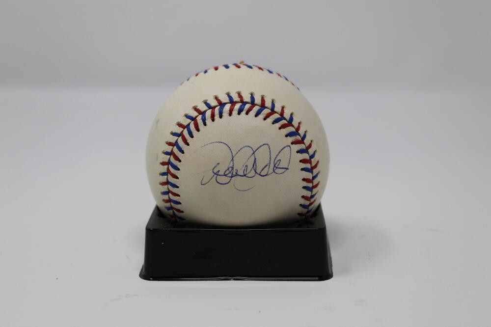 DEREK JETER SIGNED AUTOGRAPH OMLB OFFICIAL MAJOR LEAGUE BASEBALL NY YANKEES PSA