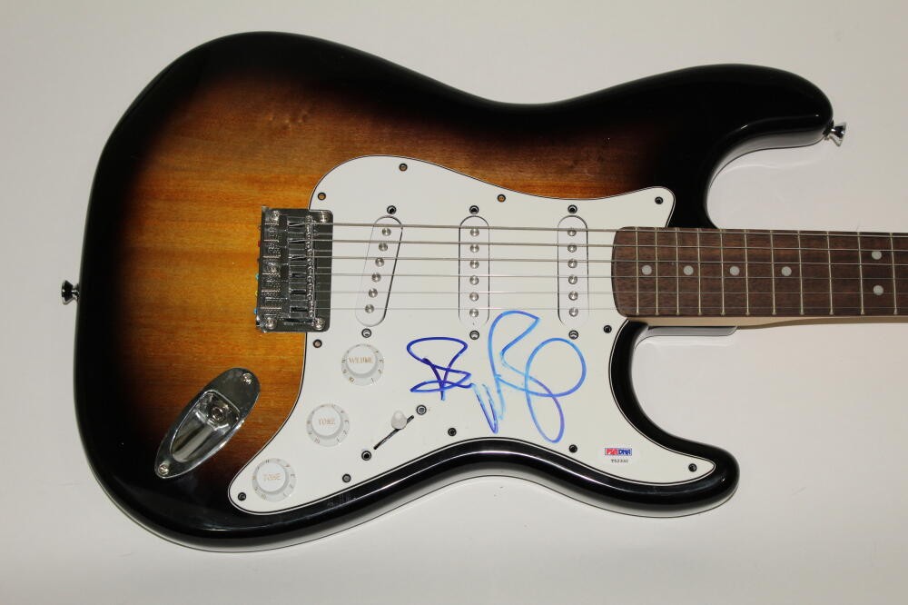 IGGY POP SIGNED AUTOGRAPH FENDER BRAND ELECTRIC GUITAR - GODFATHER OF PUNK PSA