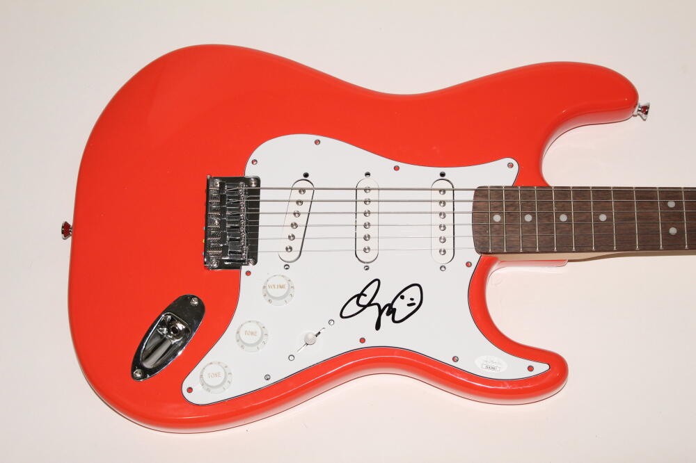 ADAM SANDLER SIGNED AUTOGRAPH FENDER BRAND ELECTRIC GUITAR - UNCUT GEMS STAR JSA