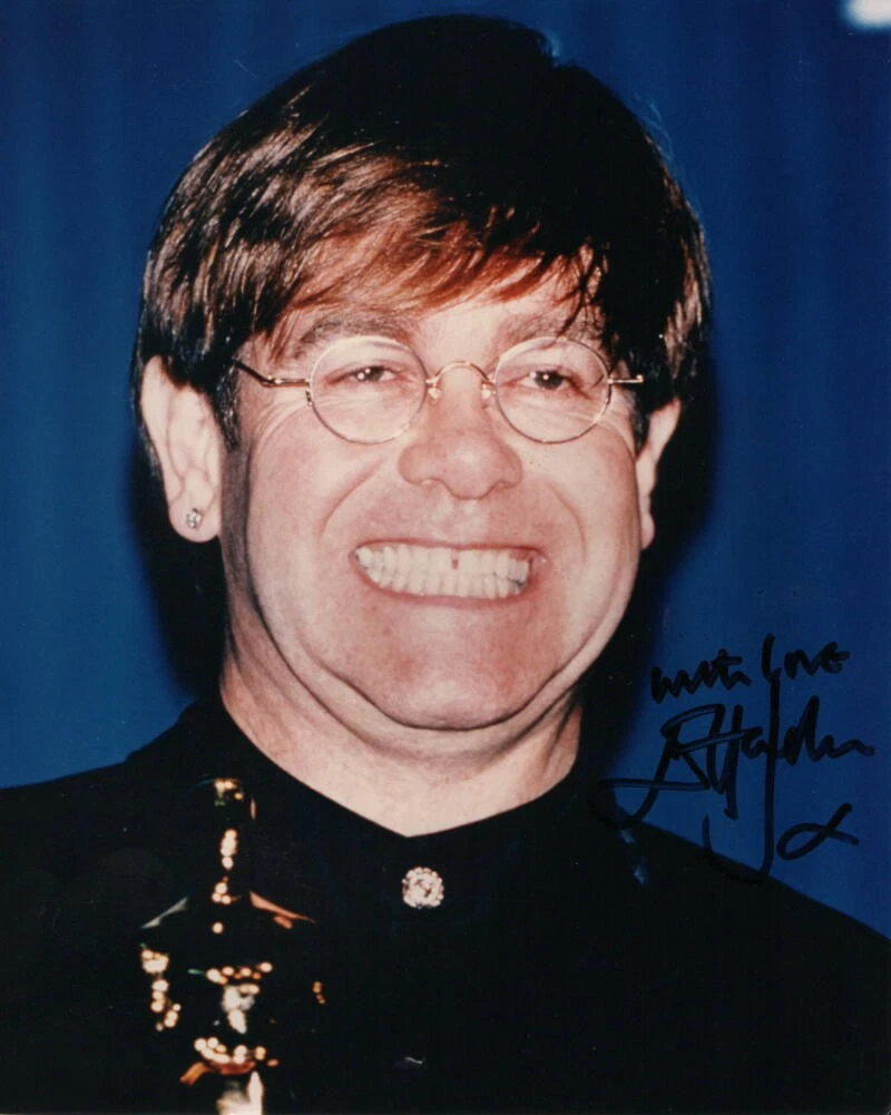 ELTON JOHN SIGNED AUTOGRAPH 8X10 PHOTO - LION KING OSCAR W/ FULL SIGNATURE REAL