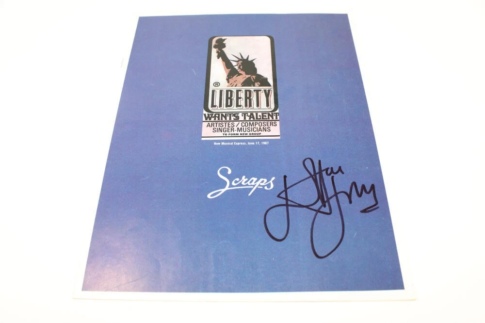 ELTON JOHN SIGNED AUTOGRAPH ALBUM INSERT BOOKLET MAGAZINE CAPTAIN FANTASTIC REAL