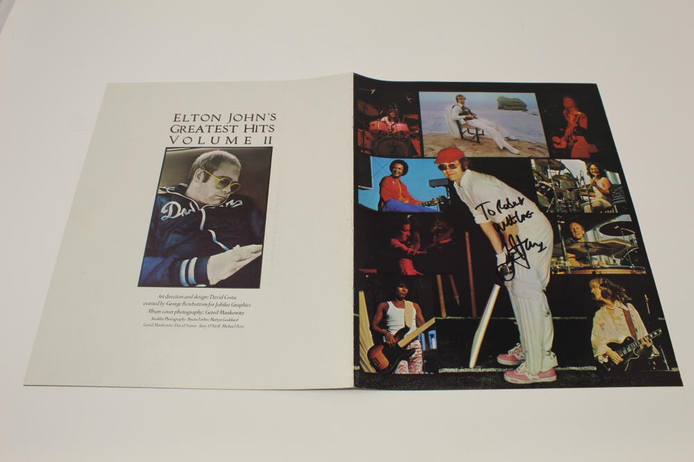 ELTON JOHN SIGNED AUTOGRAPH GREATEST HITS VOL 2 ALBUM RECORD LYRICS BOOKLET REAL