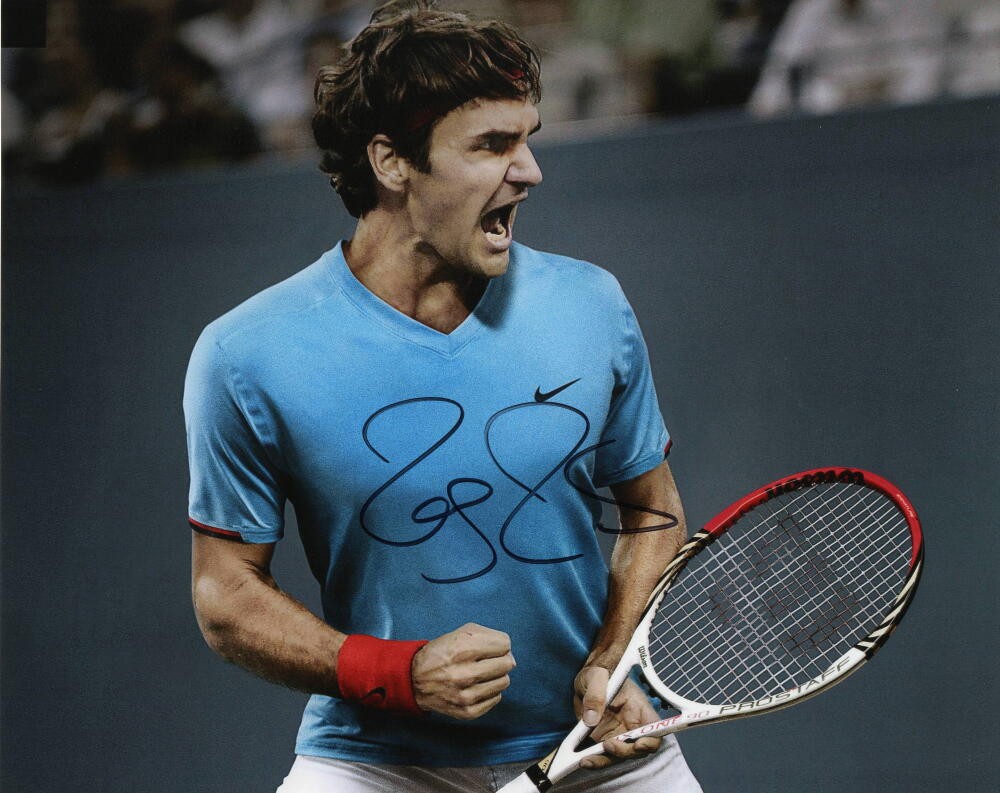 ROGER FEDERER SIGNED AUTOGRAPH 8X10 PHOTO - TENNIS GOAT, BALL, SHOE, US OPEN