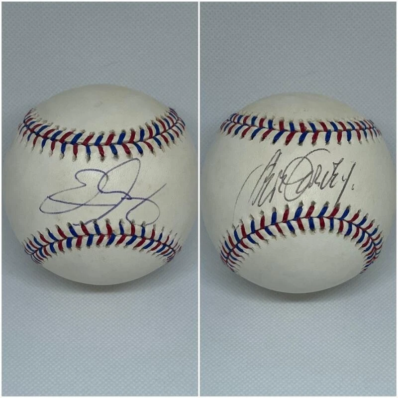 ERIC GAGNE & STEVE GARVEY DUAL SIGNED AUTOGRAPH BASEBALL - LA DODGERS LEGENDS