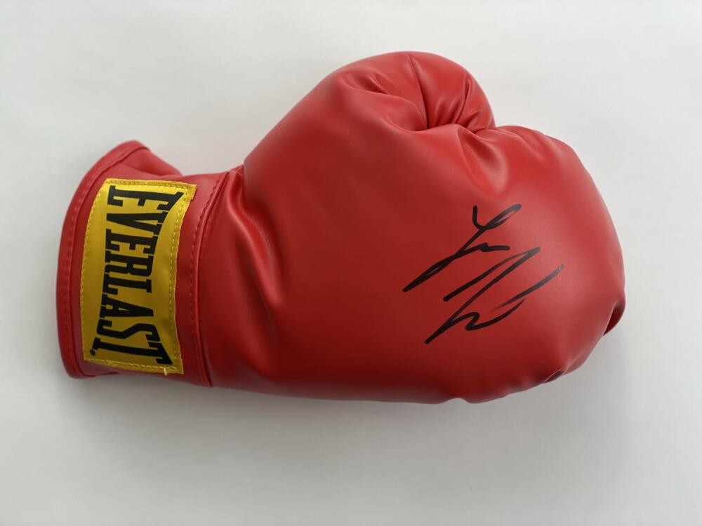 LOGAN PAUL SIGNED AUTOGRAPH RED EVERLAST BOXING GLOVE - MAYWEATHER VS PAUL JSA