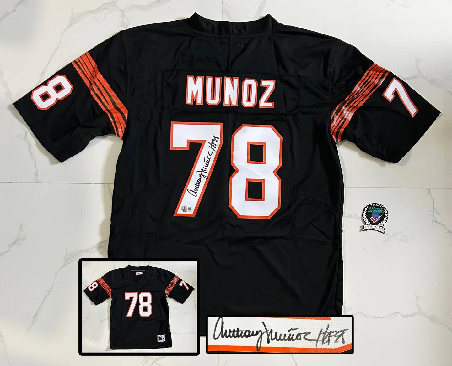 Anthony Munoz Signed Jersey Cincinnati Bengals Beckett BAS 2 COA