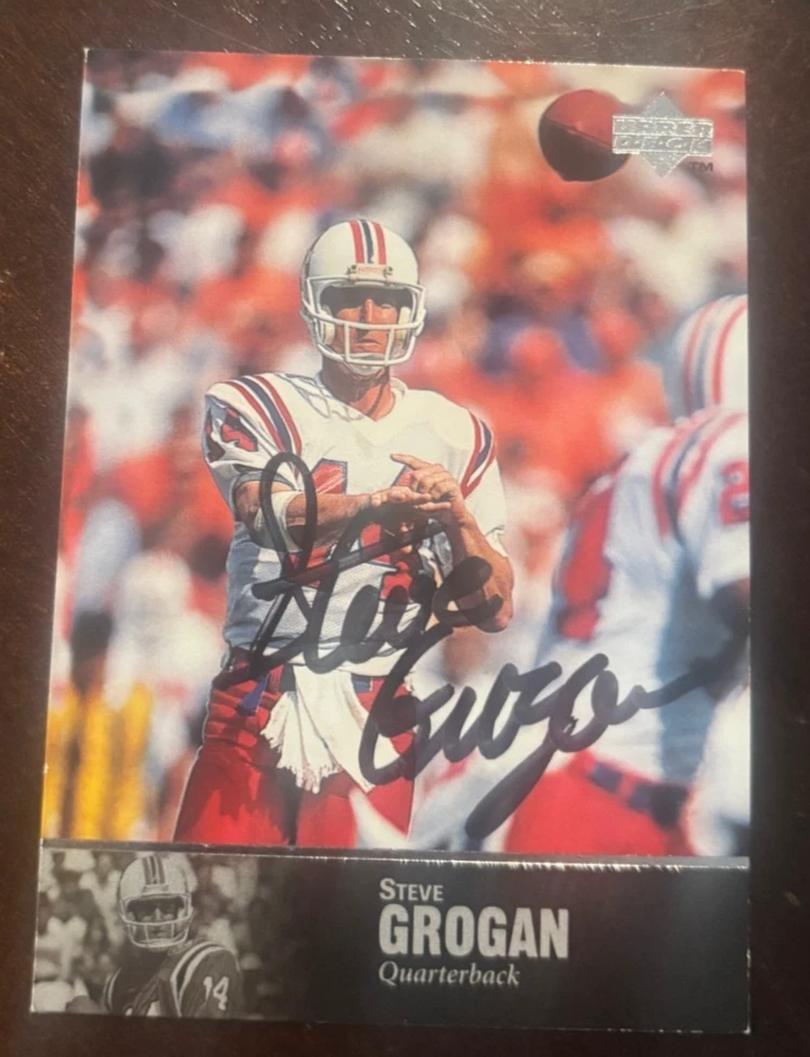 1997 UPPER DECK LEGENDS STEVE GROGAN SIGNED AUTOGRAPHED CARD #110 NEW ENGLAND
