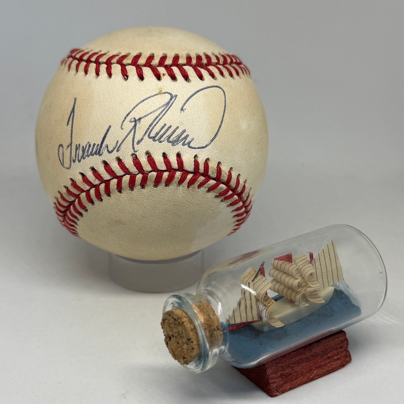 Frank Robinson signed Rawlings OAL Baseball JSA COA Orioles Reds HOF Auto A4126