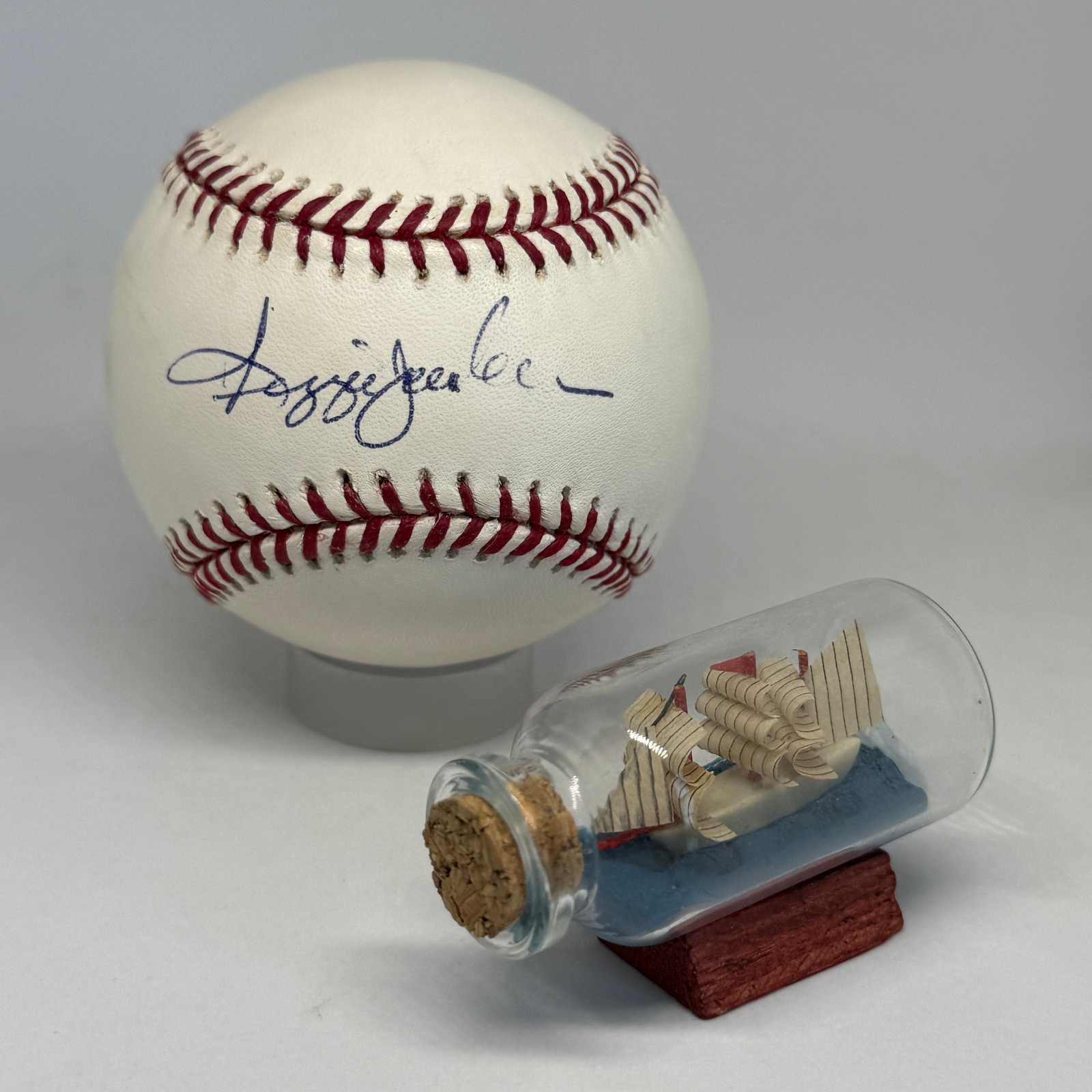 Reggie Jackson signed Rawlings OML Baseball JSA COA Yankees HOF Auto A4127