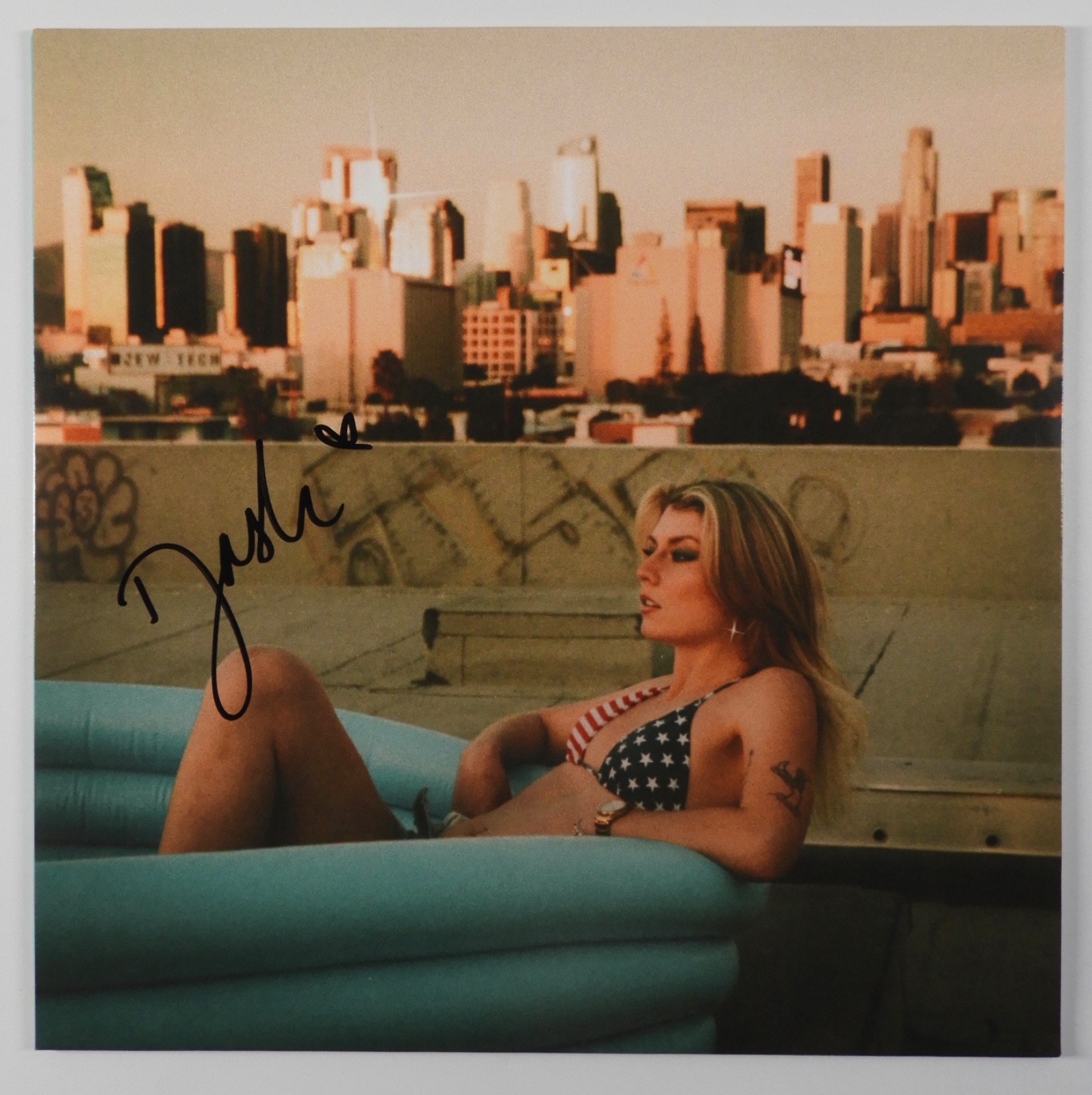 Dasha JSA Fully Signed Autograph Record Album Vinyl What Happens Now?