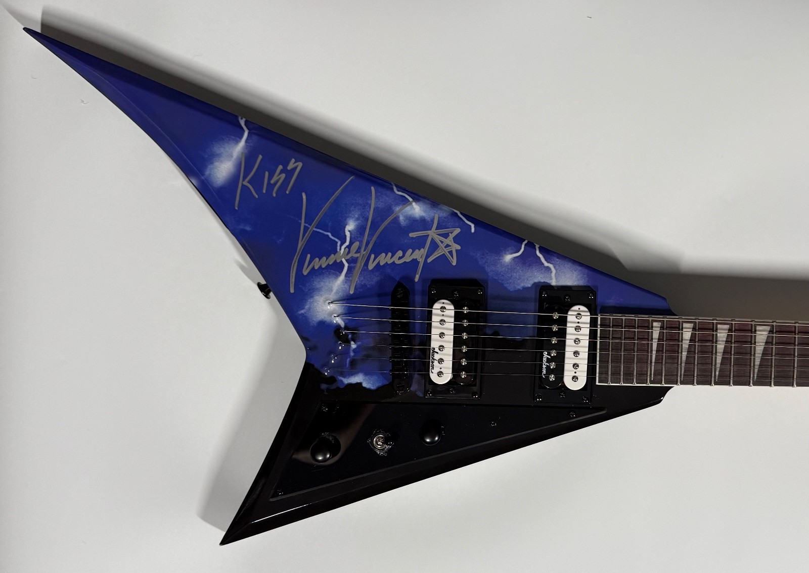 Vinnie Vincent Guitar KISS ACOA Signed Autograph Jackson Guitar Creatures Themed