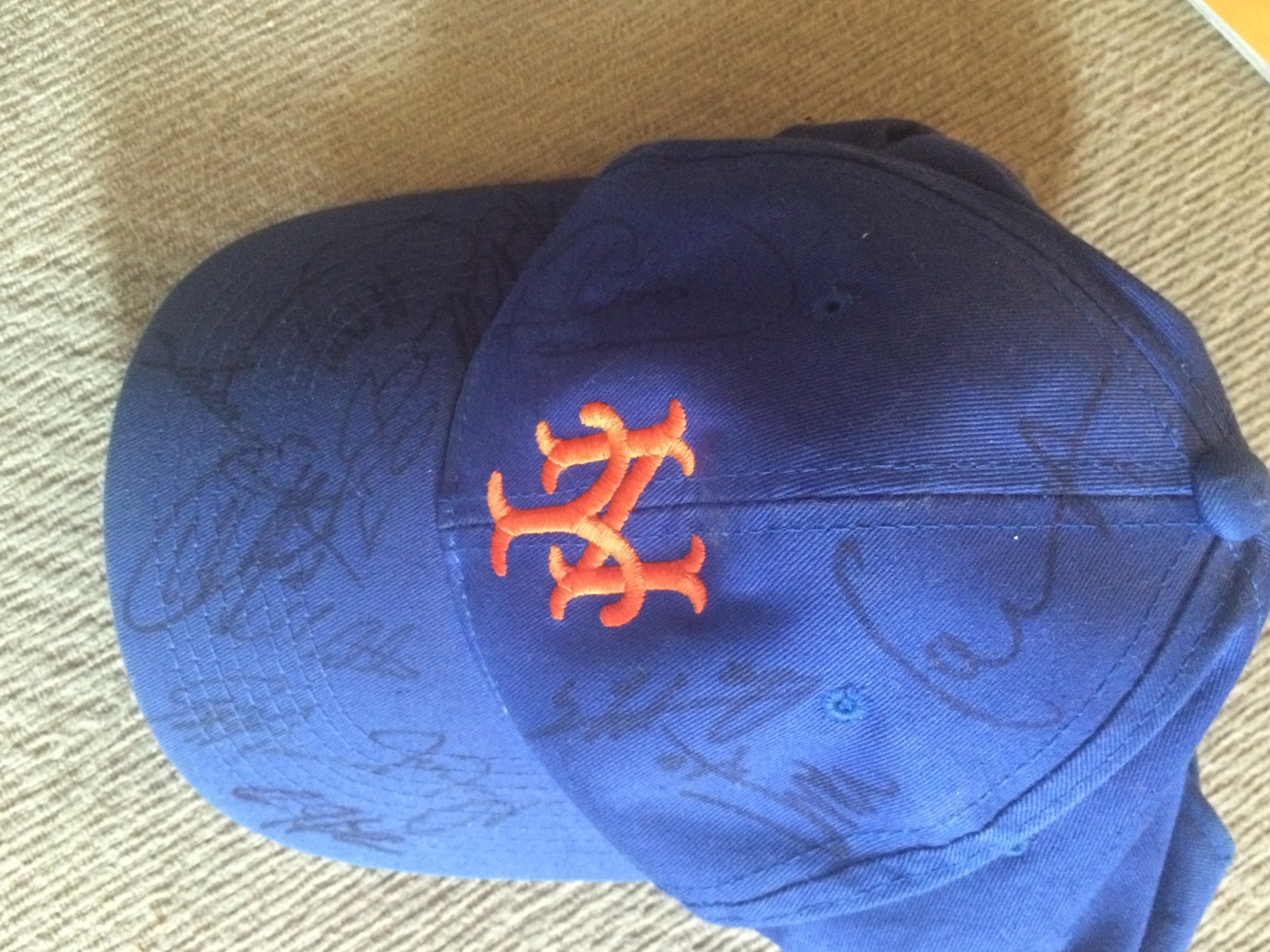 New York Mets hand SIGNED Autographed Former Greats