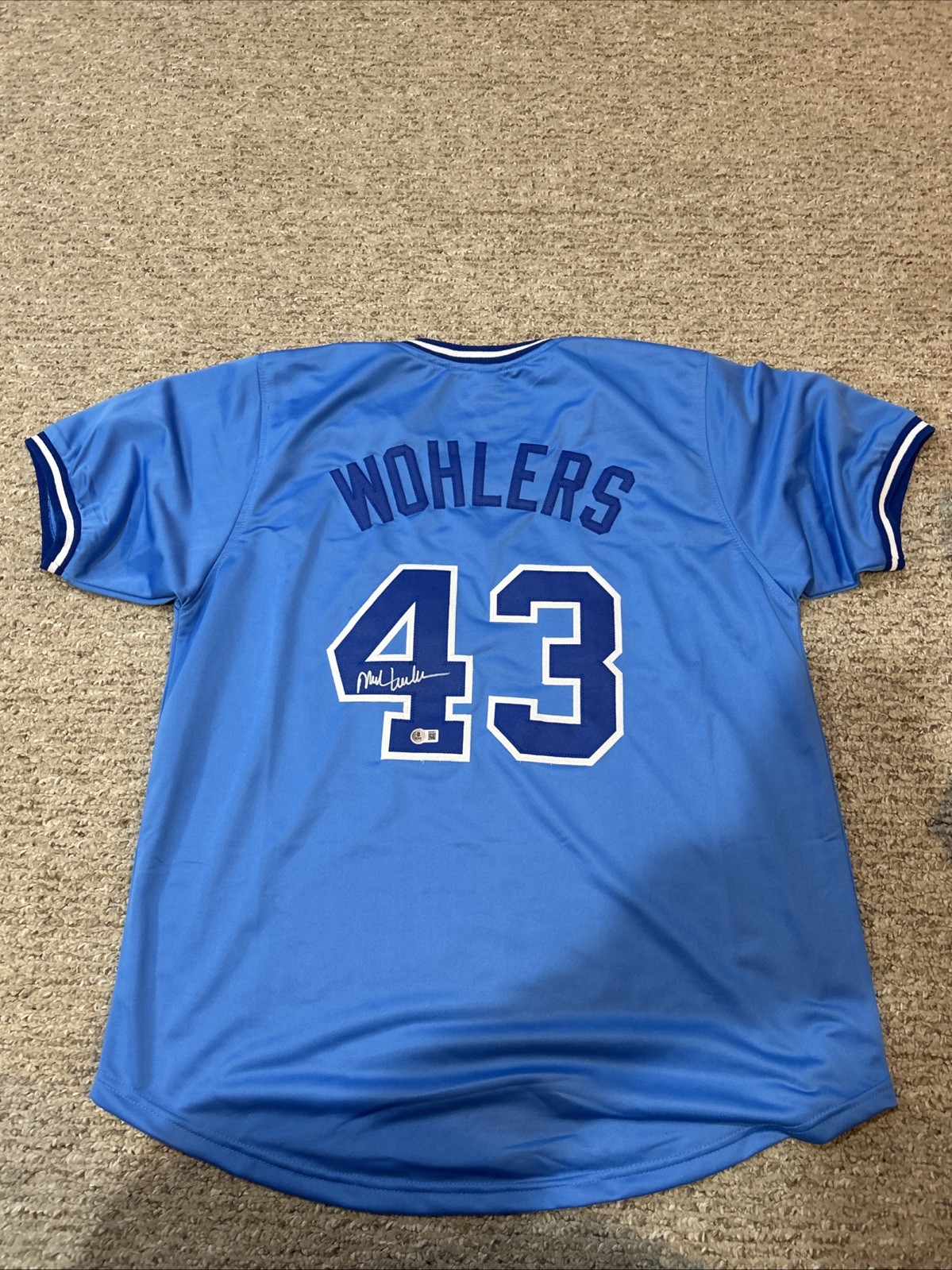 ATLANTA BRAVES- MARK WOHLERS SIGNED AUTOGRAPH JERSEY BECKETT COA BAS