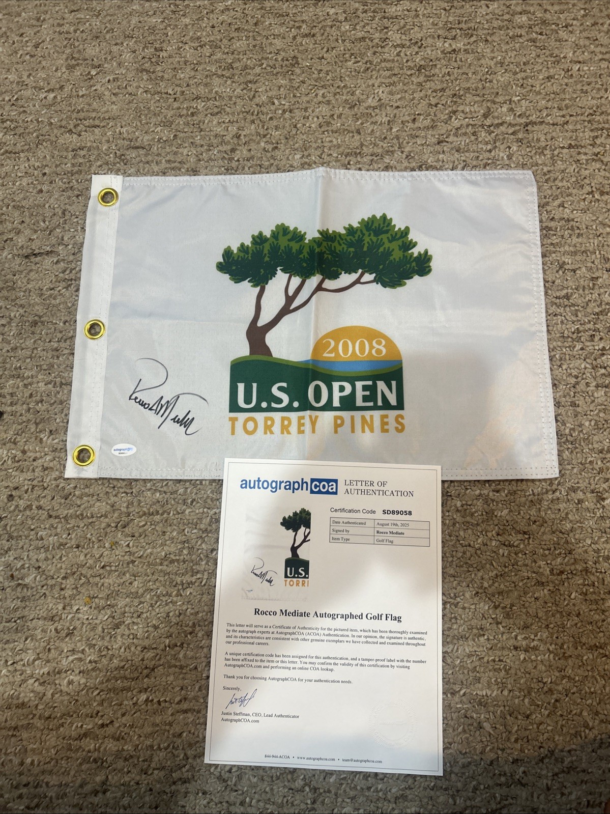 ROCCO MEDIATE SIGNED AUTOGRAPH 2008 US OPEN GOLF PIN FLAG ACOA LETTER COA TIGER