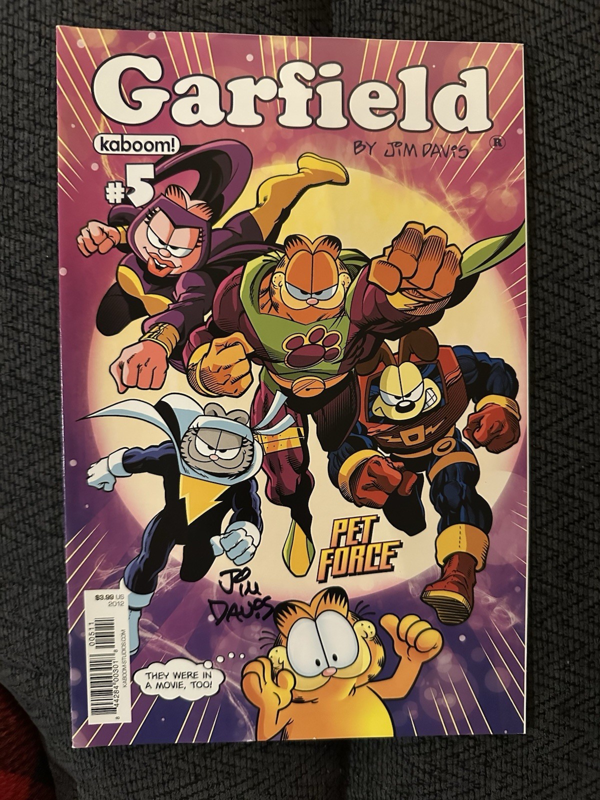 Jim Davis Signed Garfield Magazine Cartoons Kaboom Comic Book
