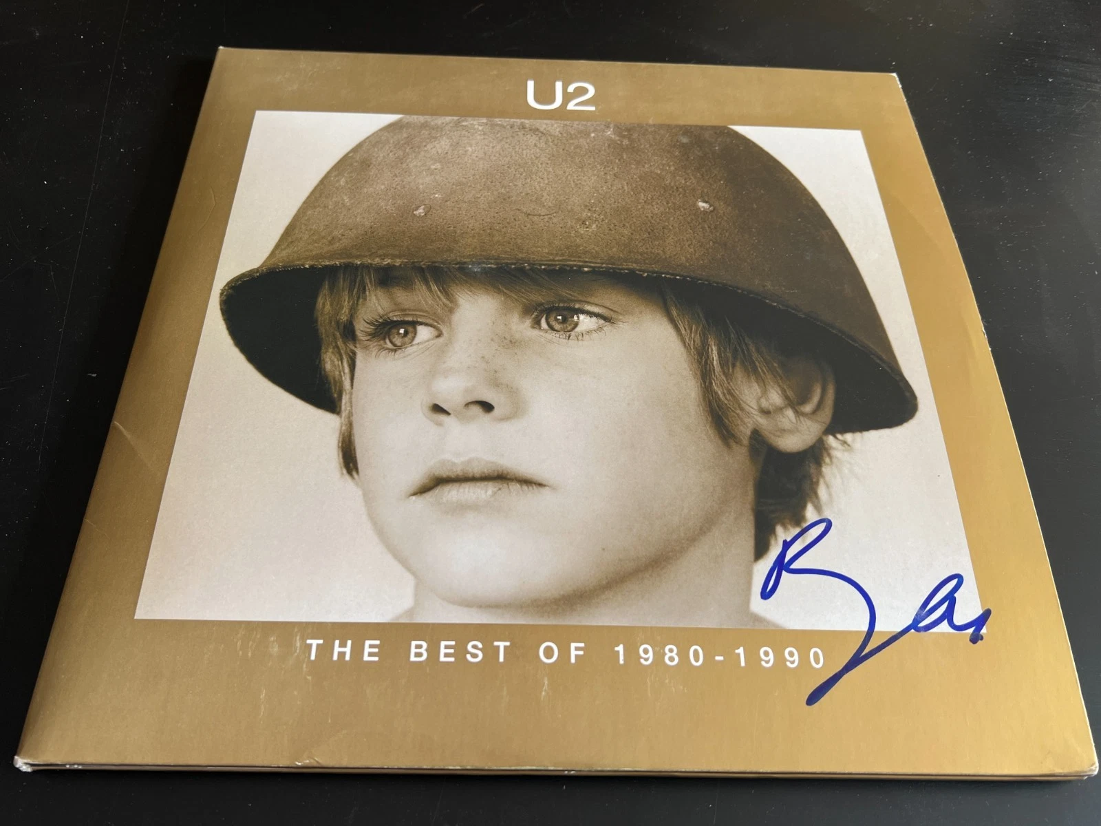 BONO SIGNED AUTOGRAPH VINYL U2 GREATEST HITS ELEVATION SPHERE BECKETT BAS COA