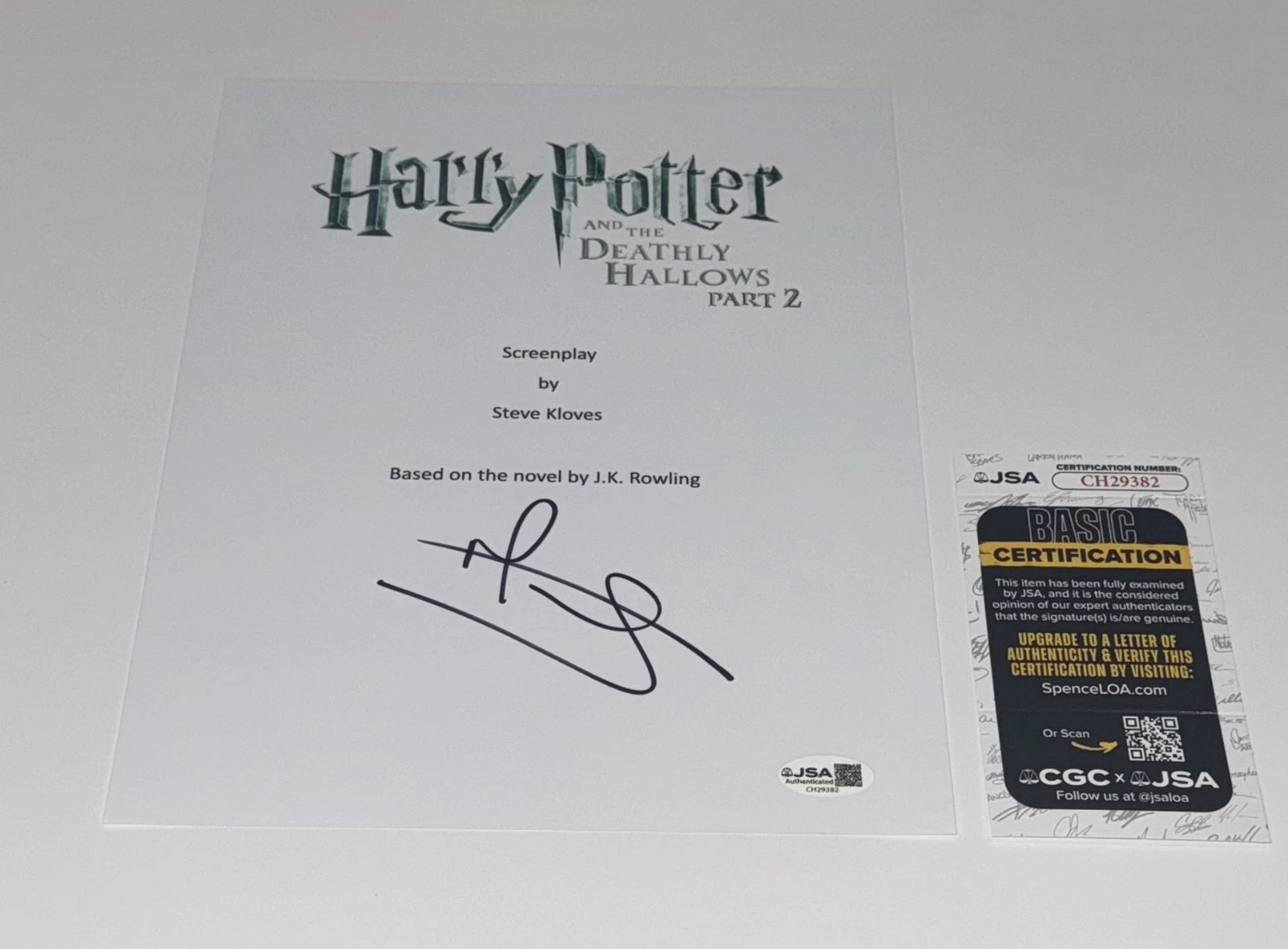 MATTHEW LEWIS SIGNED HARRY POTTER AND THE DEATHLY HALLOWS PART 2 SCRIPT JSA COA