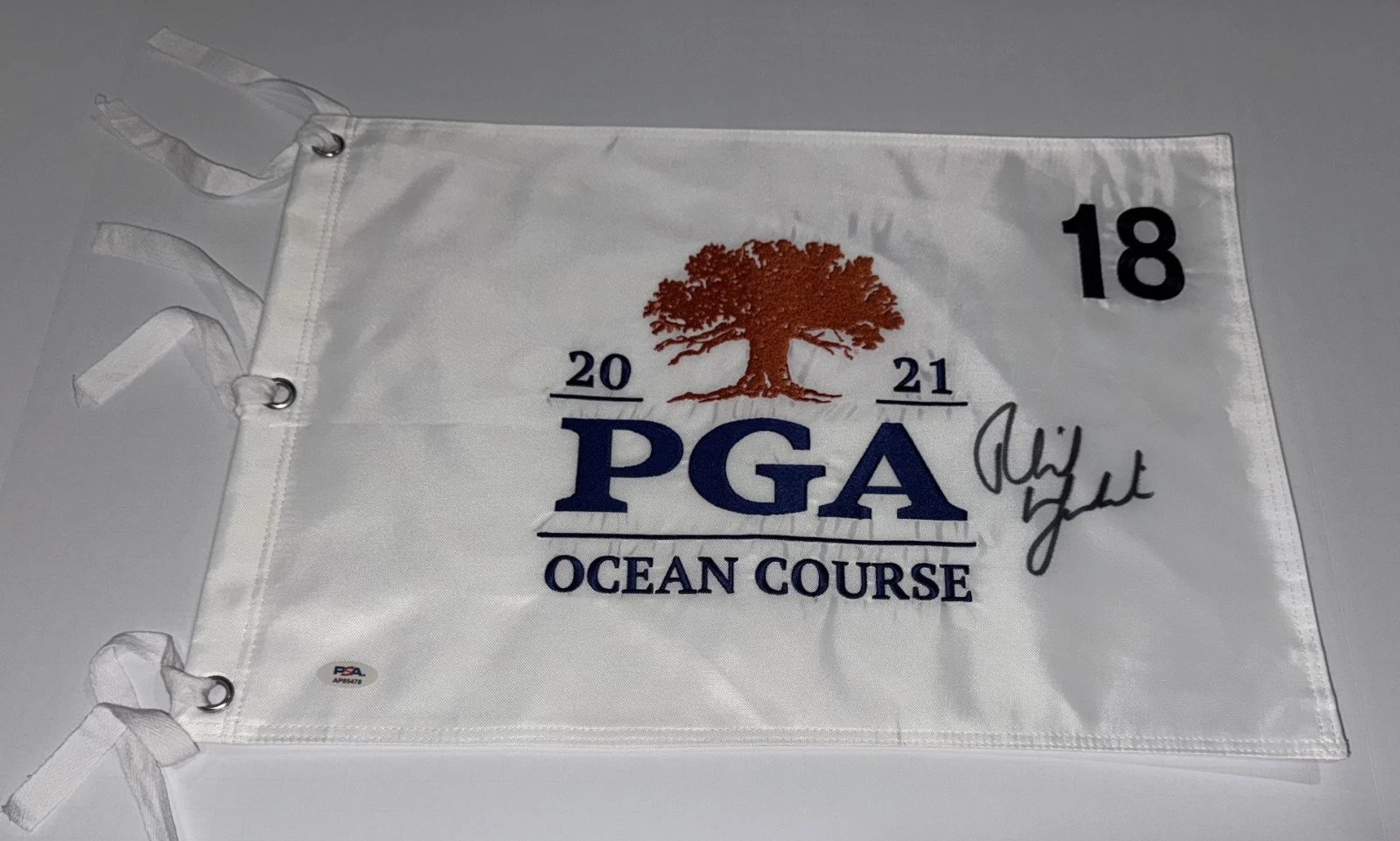 PHIL MICKELSON SIGNED 2021 PGA CHAMPIONSHIP OCEAN COURSE PIN FLAG KIAWAH PSA COA