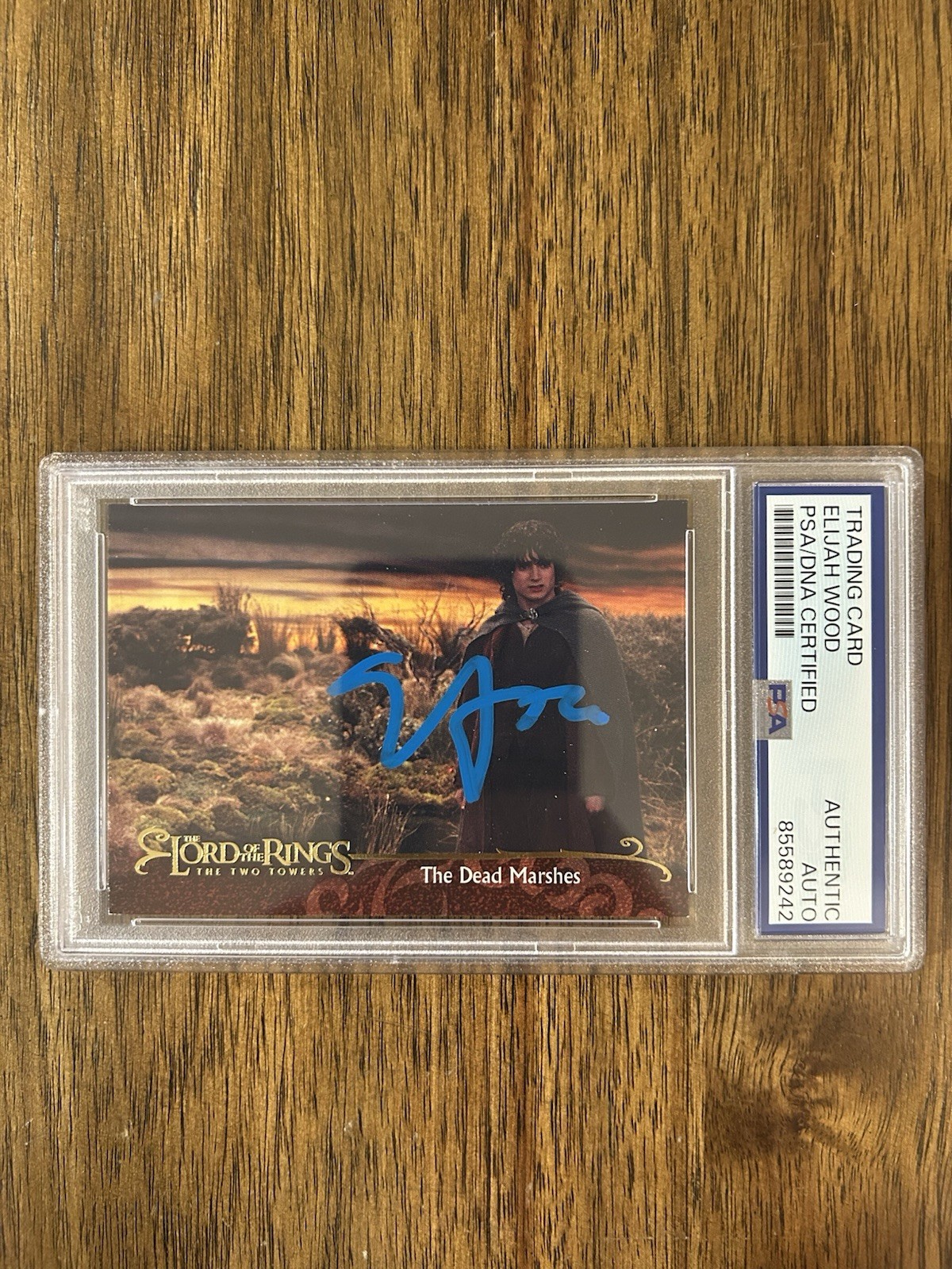 Elijah Wood ‘Lord of the Rings’ Signed ‘Frodo Baggins’ Card PSA Slab