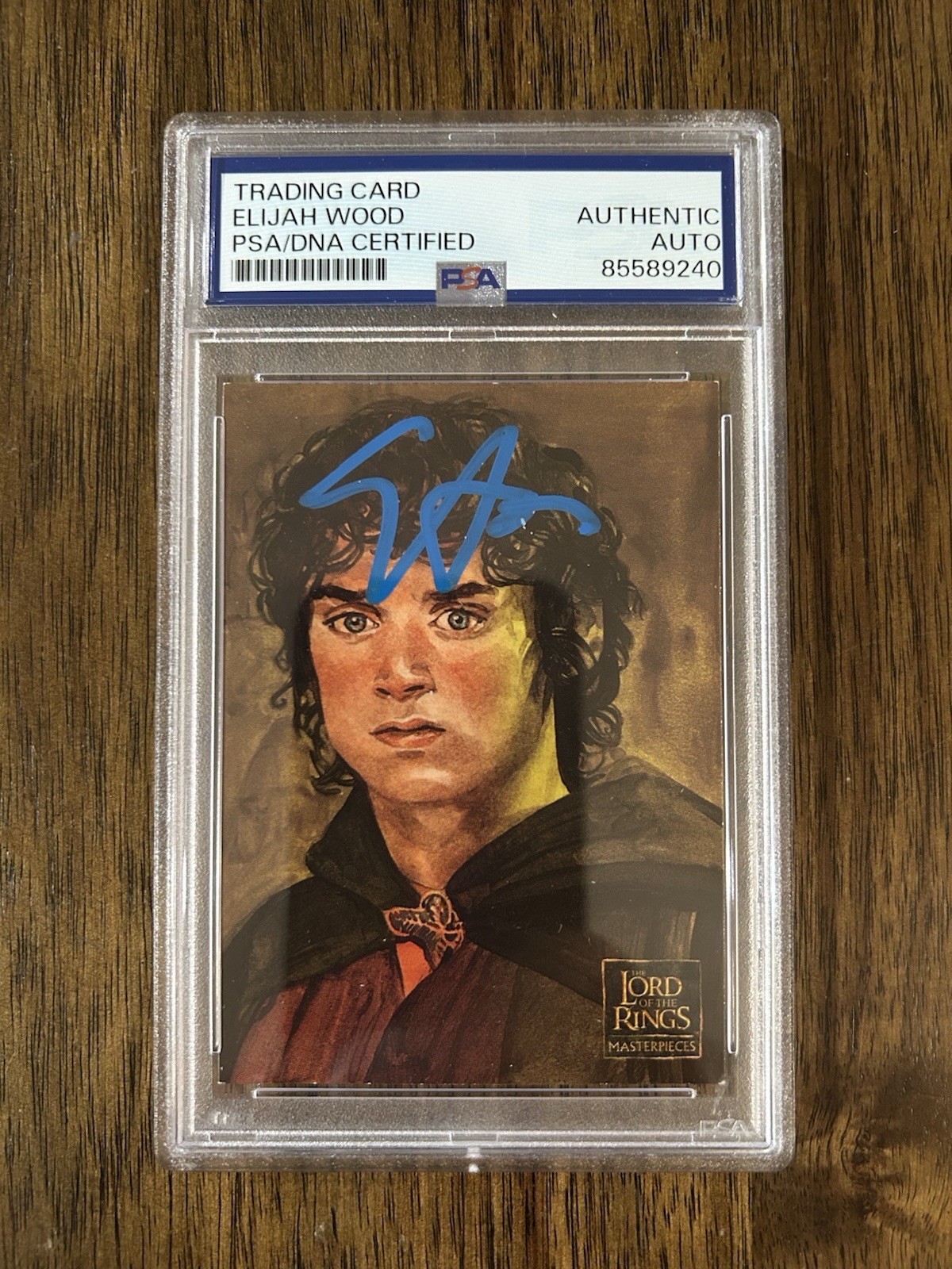 Elijah Wood ‘Lord of the Rings’ Signed ‘Frodo Baggins’ Card PSA Slab