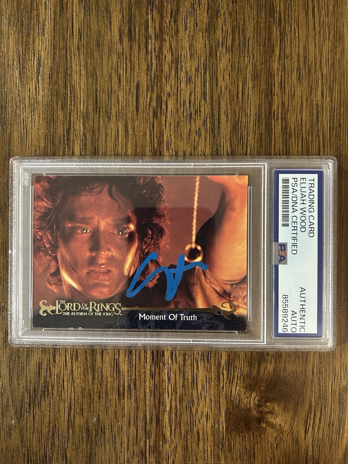 Elijah Wood ‘Lord of the Rings’ Signed ‘Frodo Baggins’ Card PSA Slab