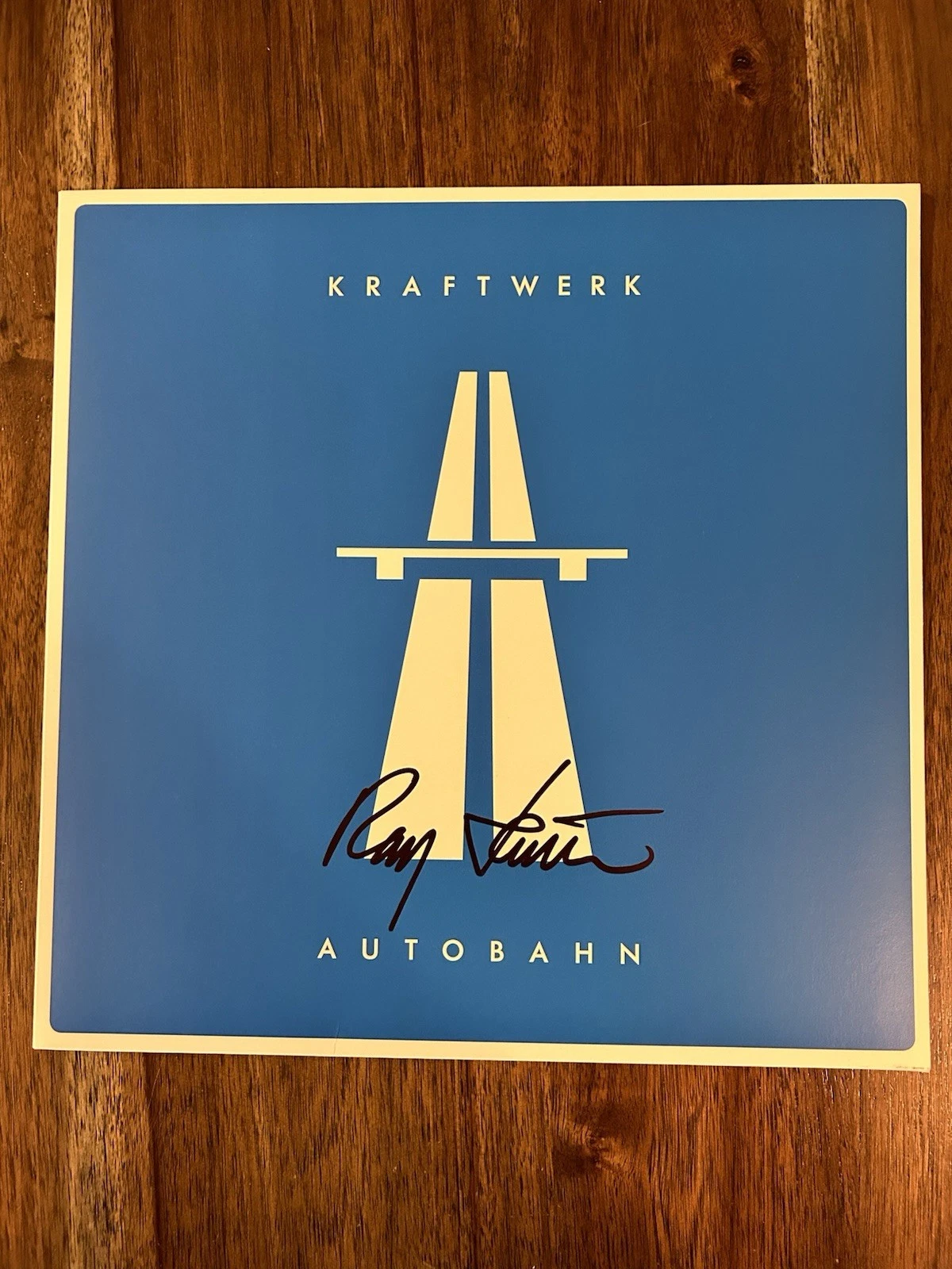 Ralf Hutter ‘Kraftwerk’ Signed Vinyl Album ‘Autobahn’ Beckett Certified PROOF