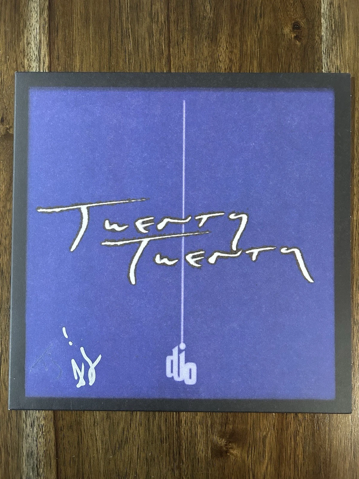 Joe Keery ‘Djo’ Signed Vinyl Album ‘Twenty Twenty’ Beckett Autograph