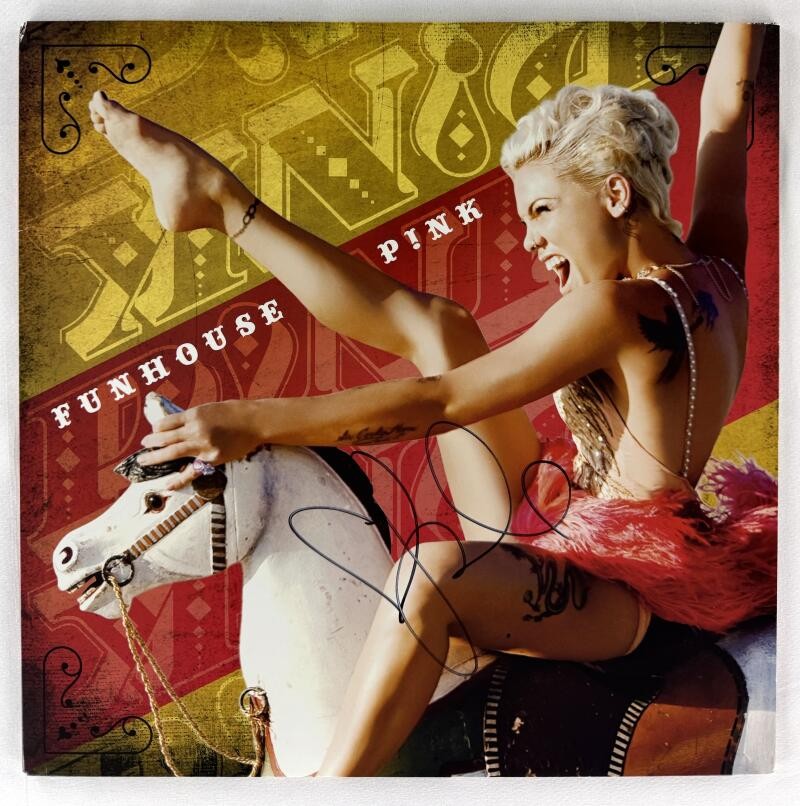 Alecia Moore Pink Signed Autograph Album Vinyl Record LP - Funhouse Beckett COA