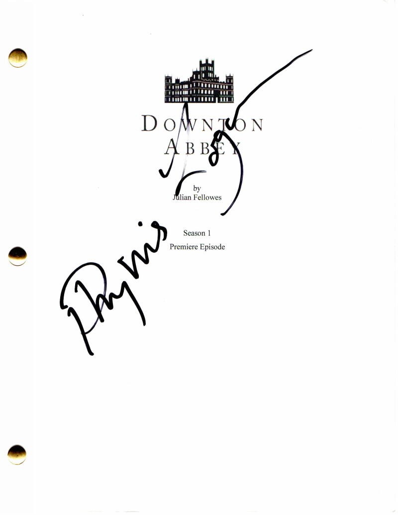 PHYLLIS LOGAN SIGNED AUTOGRAPH - DOWNTON ABBEY PILOT SCRIPT - HUGH BONNEVILLE