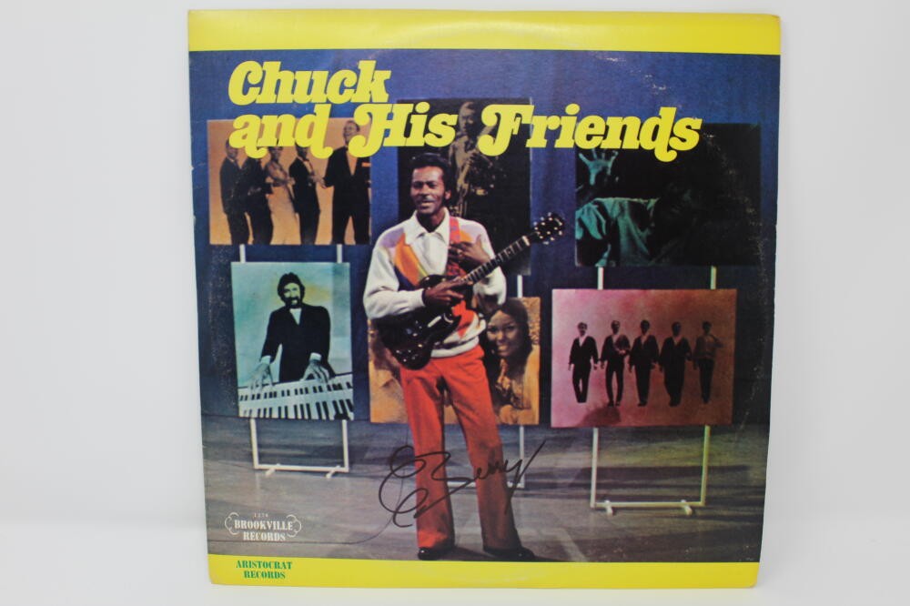 CHUCK BERRY SIGNED AUTOGRAPH ALBUM VINYL RECORD - FATHER OF ROCK AND ROLL JSA