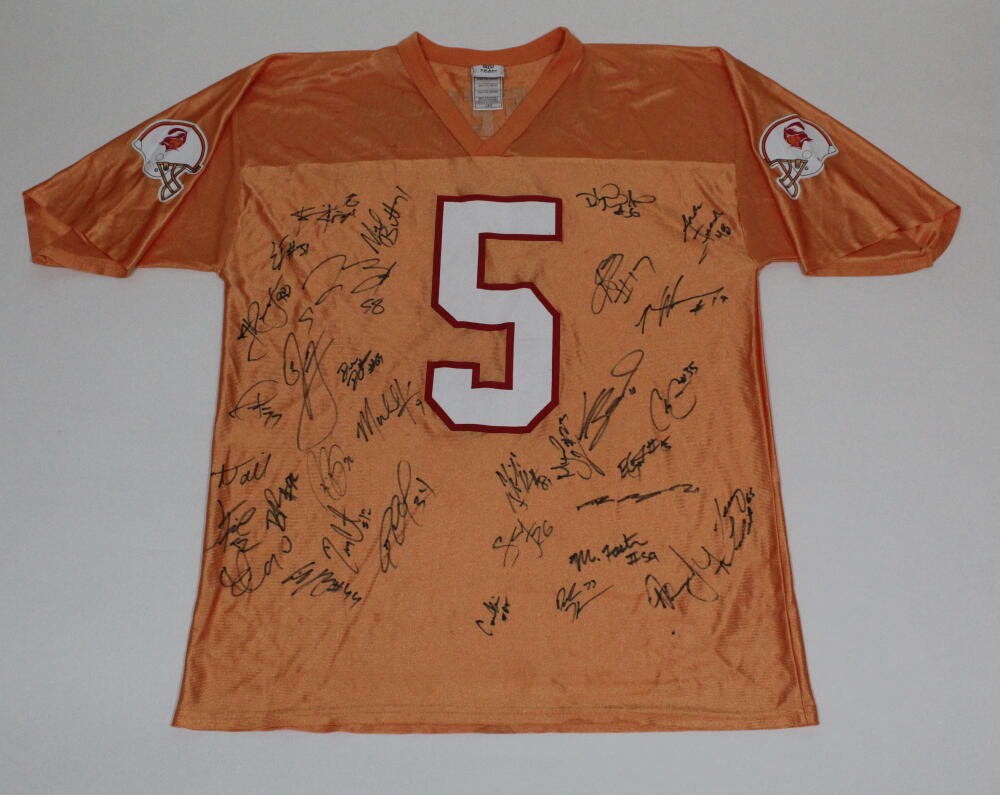 TAMPA BAY BUCCANEERS TEAM SIGNED SIGNED AUTOGRAPH THROWBACK JERSEY - BUCS PSA