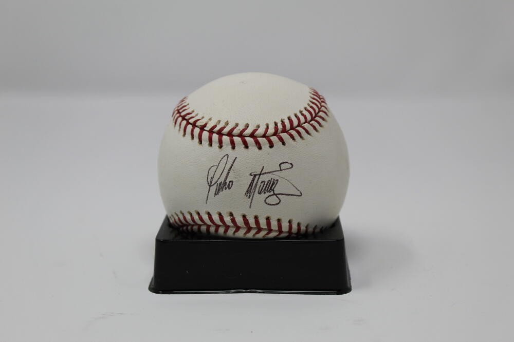 PEDRO MARTINEZ SIGNED AUTOGRAPH OFFICIAL MAJOR LEAGUE BASEBALL - HOF RED SOX PSA