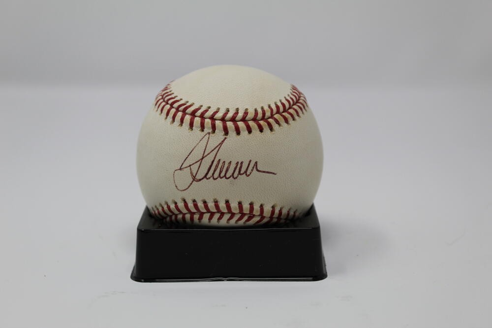 TOM SEAVER SIGNED AUTOGRAPH OFFICIAL MAJOR LEAGUE BASEBALL METS HOF TERRIFIC PSA