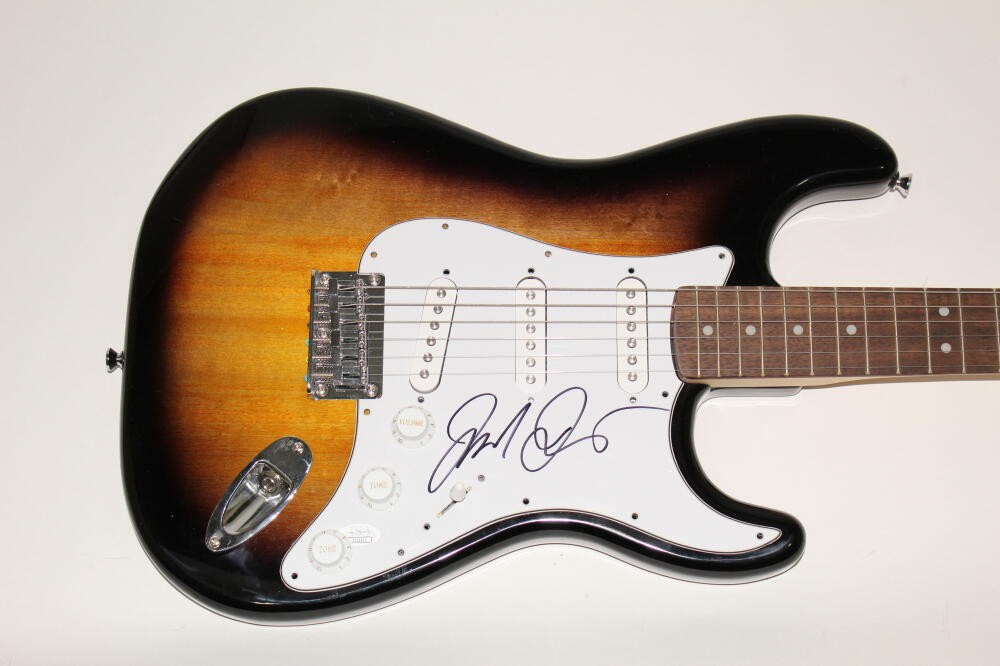 JACK JOHNSON SIGNED AUTOGRAPH FENDER BRAND ELECTRIC GUITAR IN BETWEEN DREAMS JSA