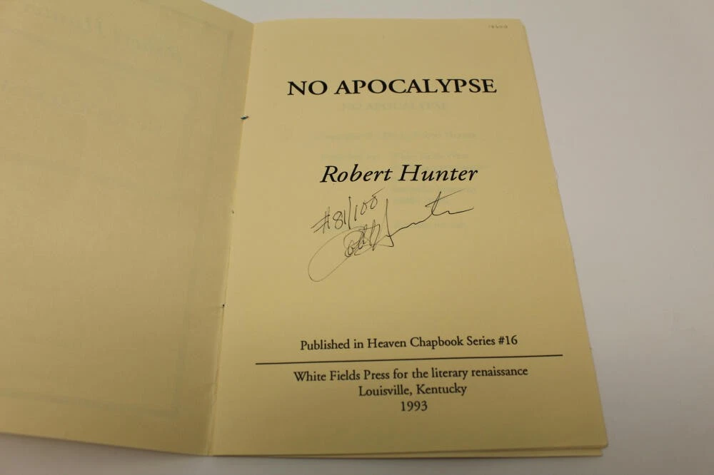 ROBERT HUNTER SIGNED AUTOGRAPH 