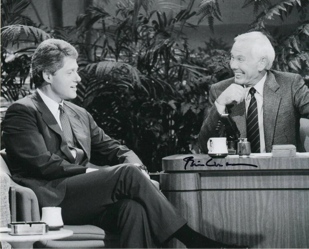 PRESIDENT BILL CLINTON SIGNED AUTOGRAPH 8X10 PHOTO - W/ JOHNNY CARSON, RARE!