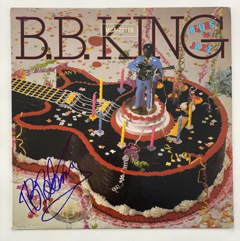 BB KING SIGNED AUTOGRAPH ALBUM VINYL RECORD - THE KING OF BLUES N JAZZ W/ JSA!