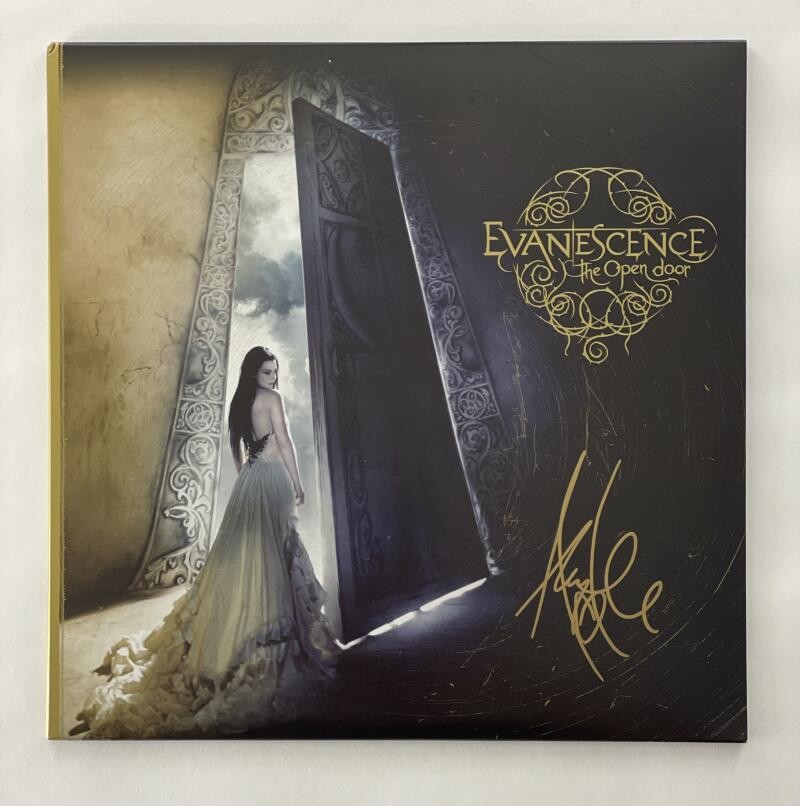 AMY LEE SIGNED AUTOGRAPH ALBUM VINYL RECORD THE OPEN DOOR EVANESCENCE BEAUTY JSA