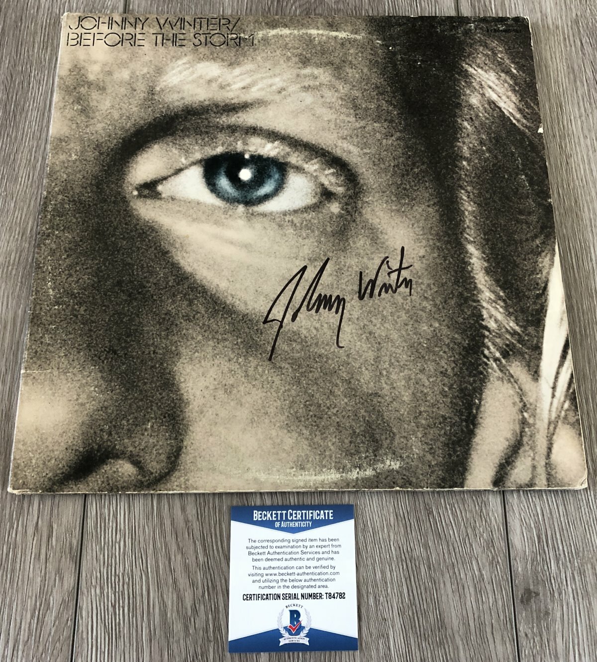 LEGEND JOHNNY WINTER SIGNED BEFORE THE STORM ALBUM w/EXACT PROOF BECKETT BAS COA