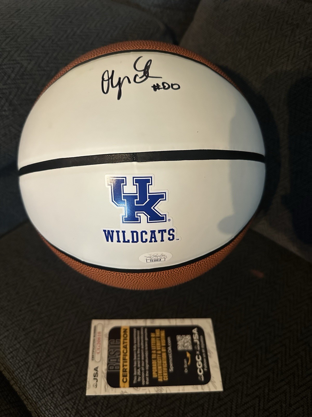 Otega Oweh Signed NCAA Basketball Autographed JSA COA Authentication Kentucky