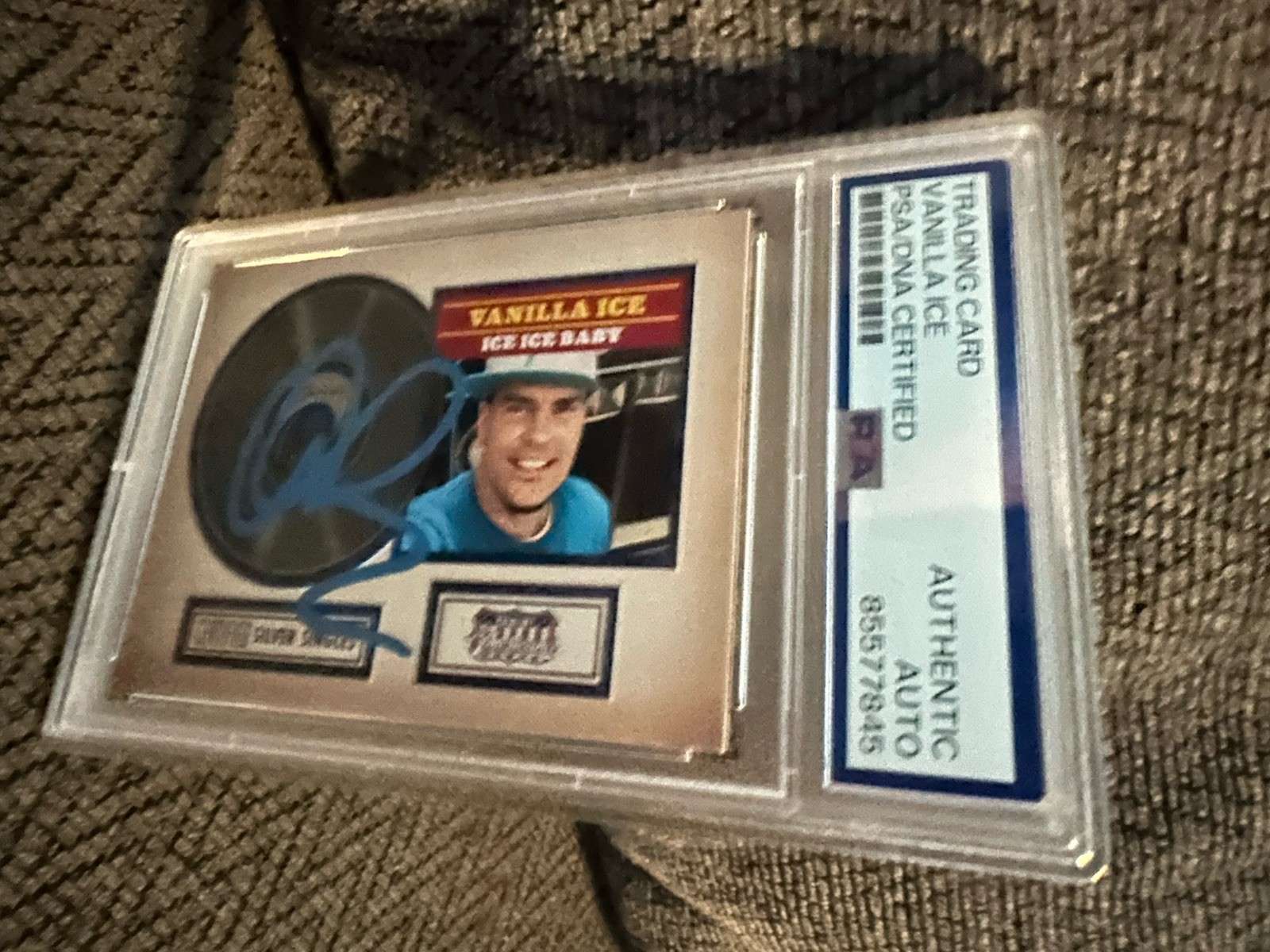 Vanilla Ice Signed 2015 Panini Americana #7 Trading Card PSA /DNA Slab COA