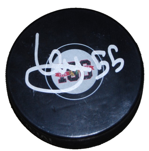 ARTYOM LEVSHUNOV signed (CHICAGO BLACKHAWKS) Centennial 100 puck BECKETT BU41229