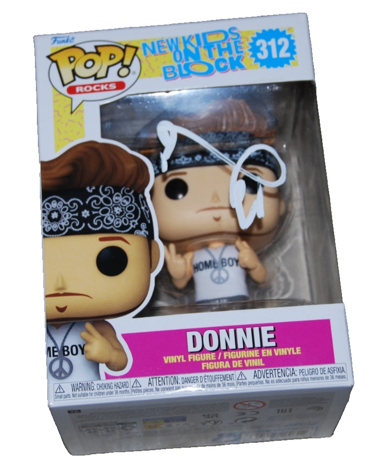 DONNIE WAHLBERG signed (NEW KIDS ON THE BLOCK) #312 Funko Pop BECKETT BU41135