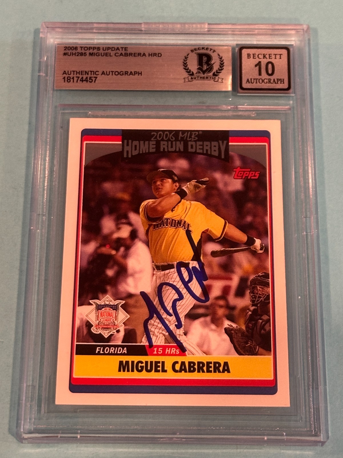 MIGUEL CABRERA Signed 2006 TOPPS UPDATE Card #UH285 Beckett BAS AUTO 10