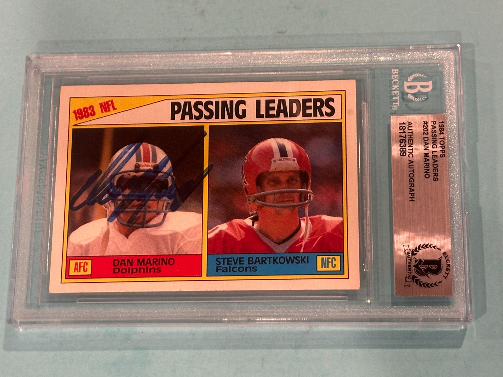 DAN MARINO Signed 1984 TOPPS PASSING LEADERS Card #202 Beckett BAS