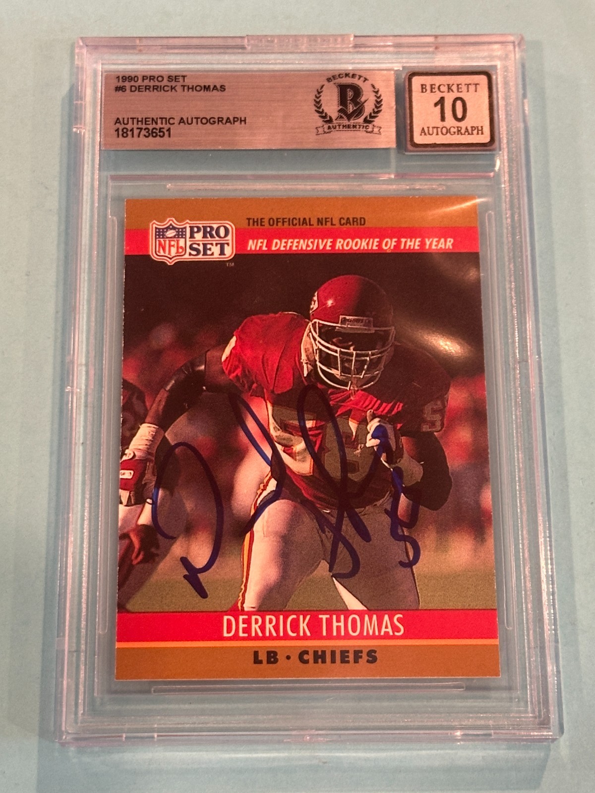 DERRICK THOMAS Signed 1990 PRO SET Card #6 Beckett BAS AUTO 10