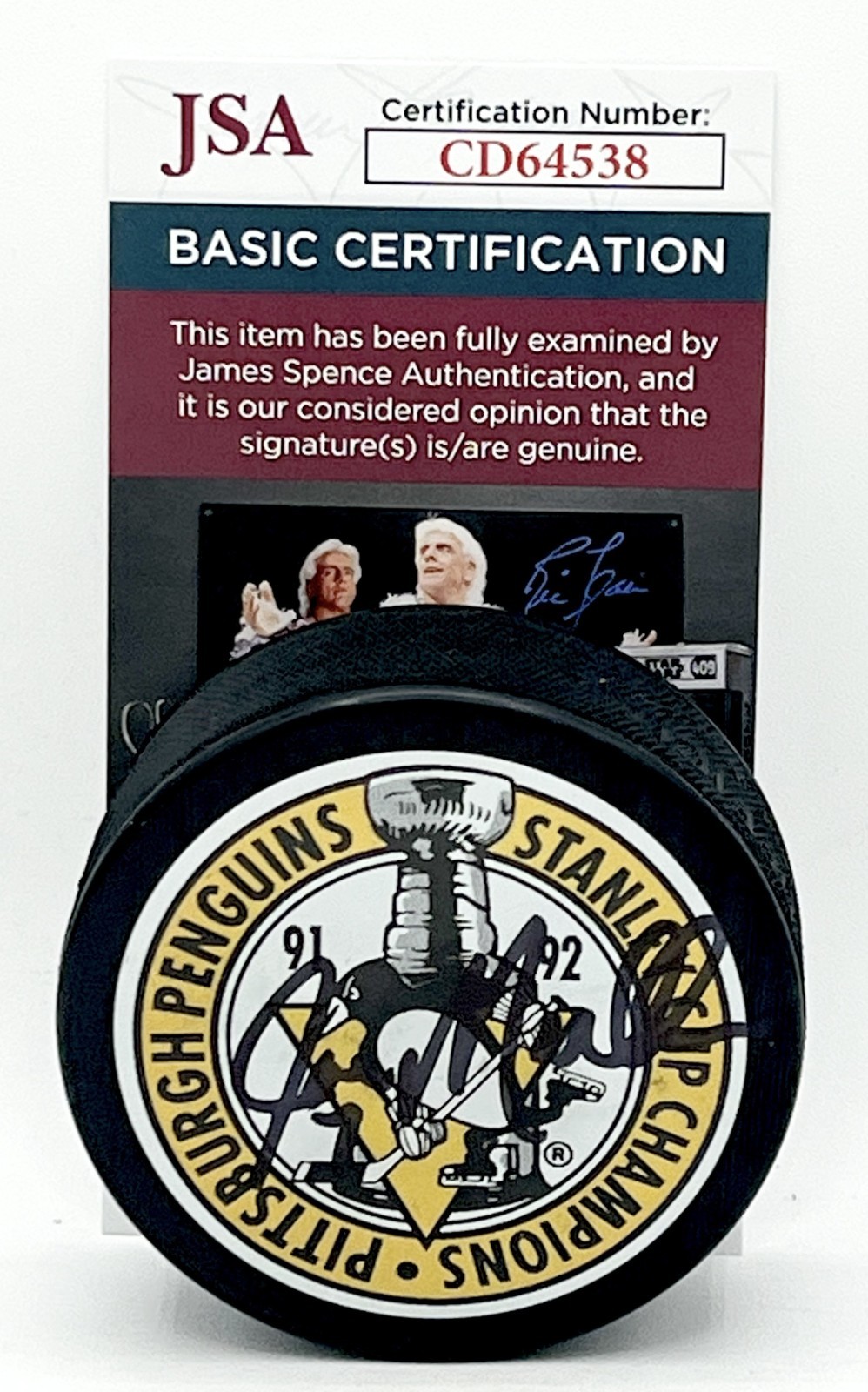 Joe Mullen signed Pittsburgh Penguins 1992 Stanley Cup Champs Puck JSA COA
