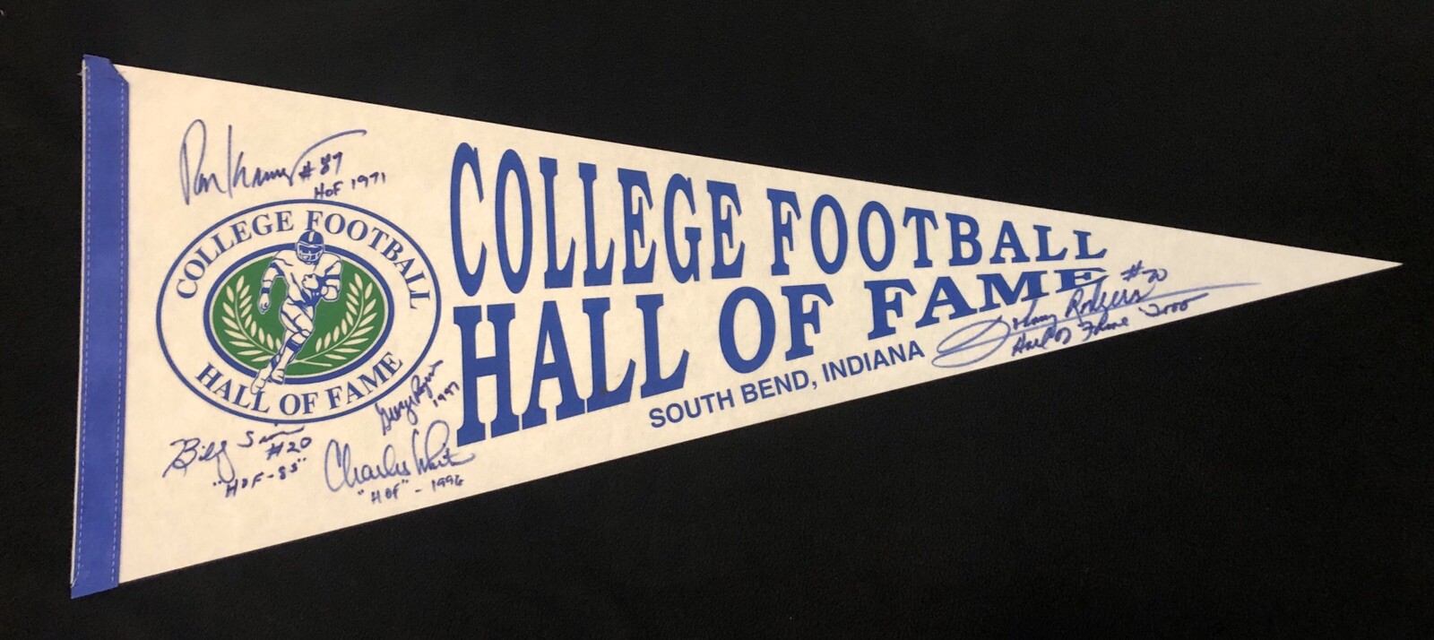 College Football Hall Of Fame Vintage Pennant Signed By 5 Beckett COA Roy Kramer