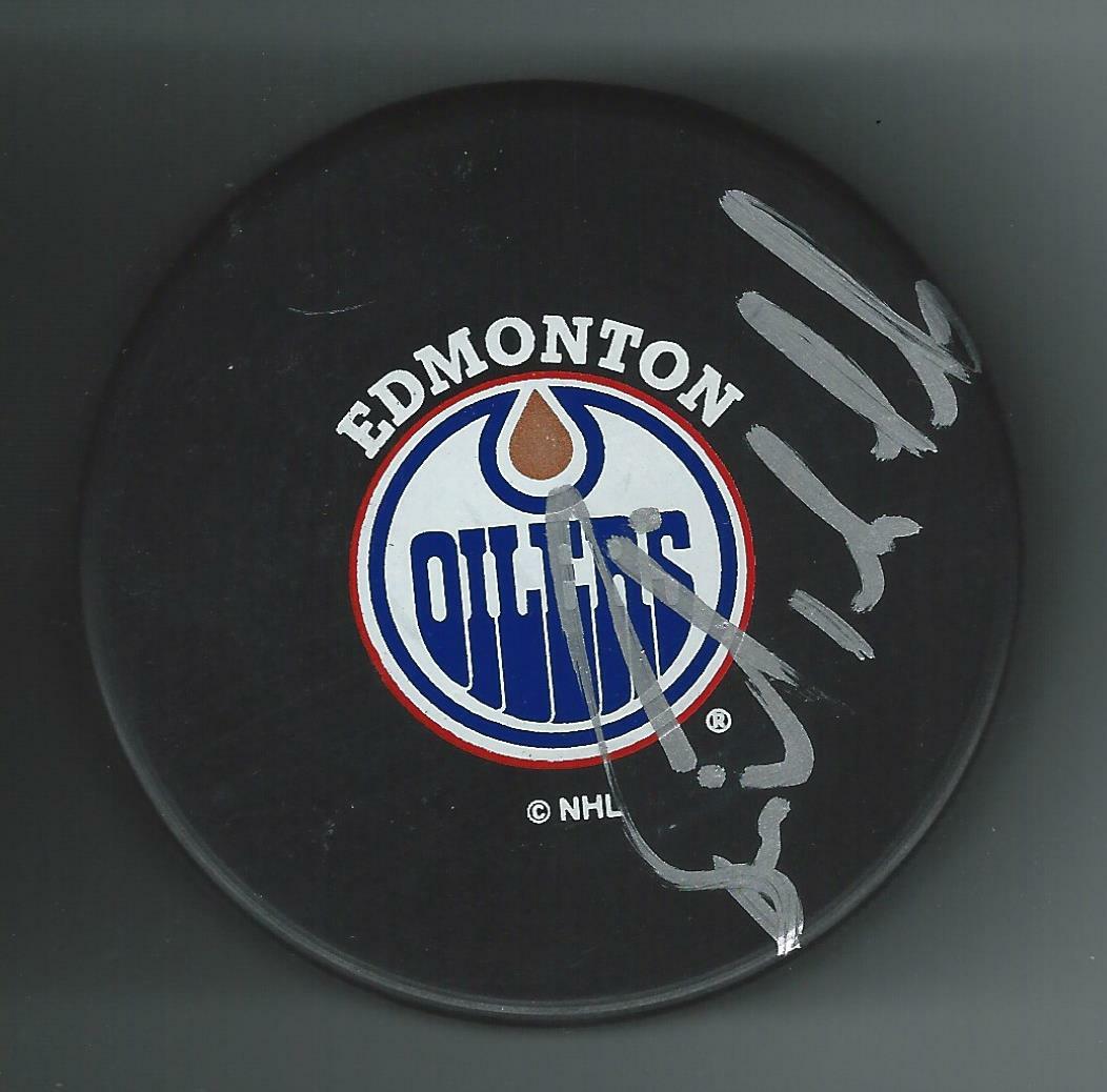 Bernie Nicholls Signed Edmonton Oilers Trench Puck
