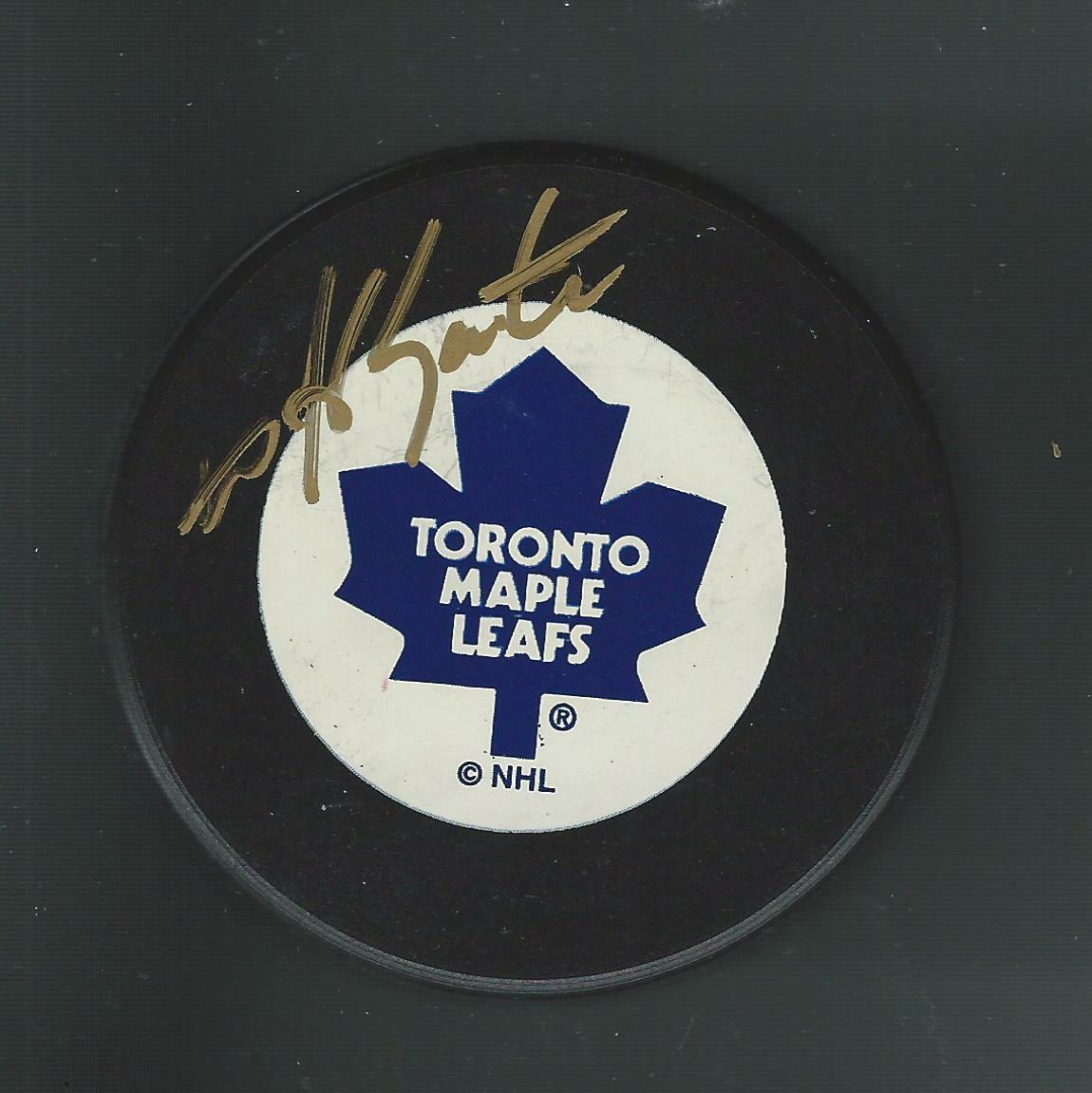 Mike Gartner Signed Toronto Maple Leafs Trench Puck